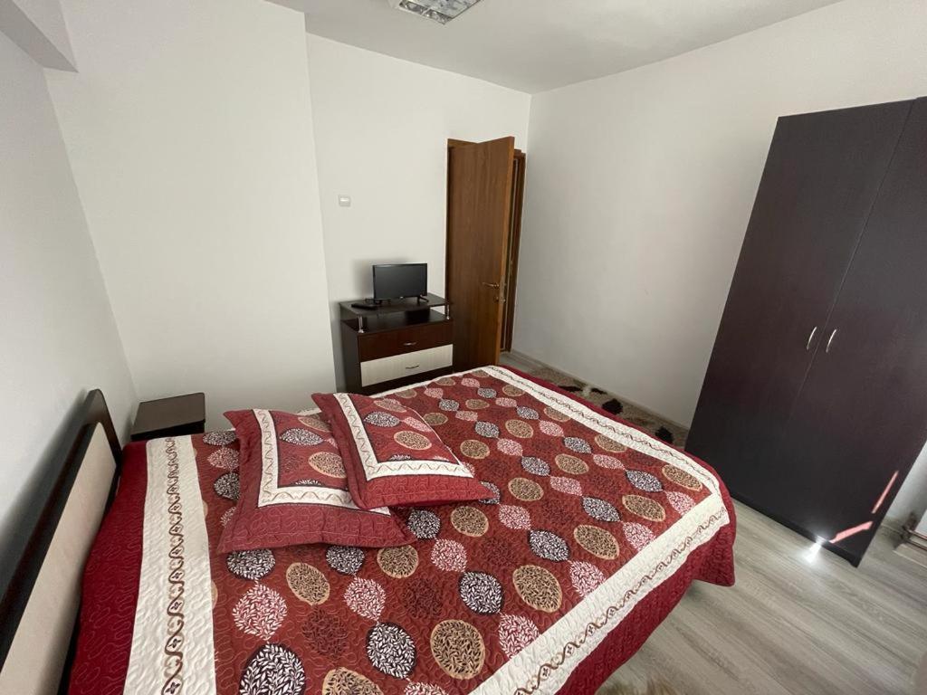 Apartament Mioritza 2B Horezu Exterior photo